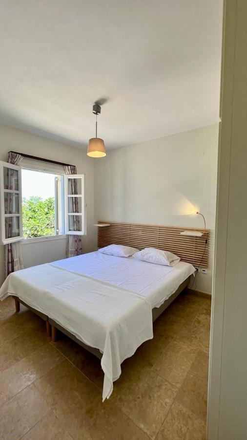 Wood & Blossom, Gcollectiongr Spetses Town Exterior photo